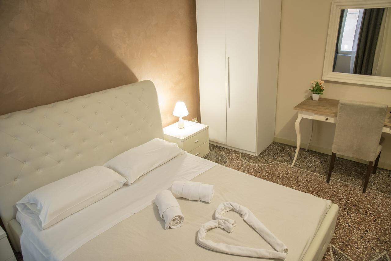 Baldassini Suites Roma Eksteriør bilde