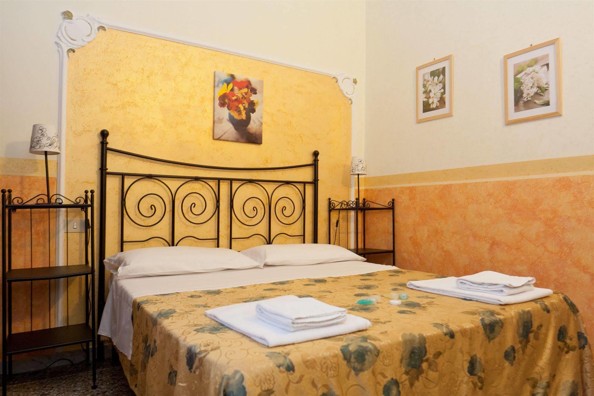 Baldassini Suites Roma Eksteriør bilde