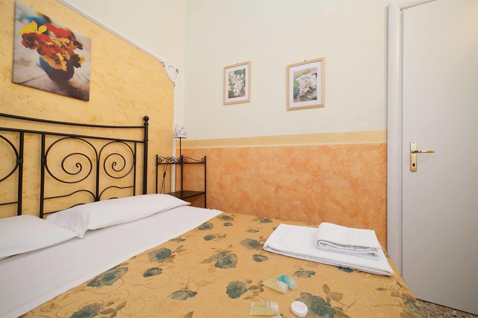 Baldassini Suites Roma Eksteriør bilde